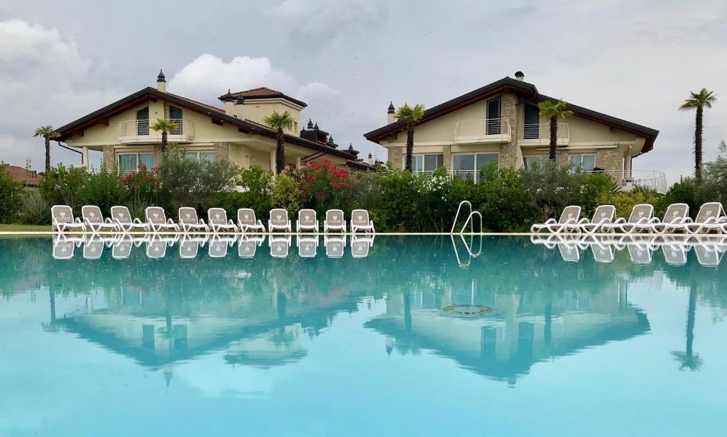 Sky Fort Garda View room 5
